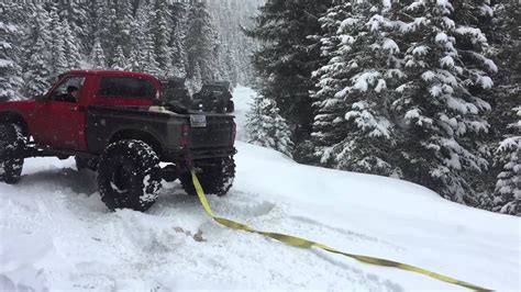 Benbow Trail 4 25 15 Toyota Pulling Out Jeep Youtube