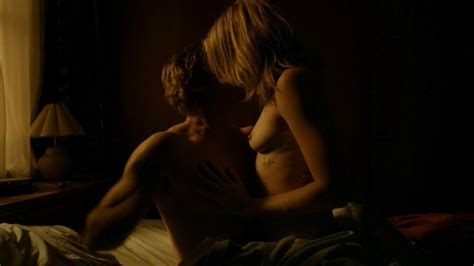 Naked Joanna Christie In Narcos