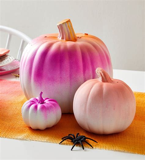46 Easy Painted Pumpkin Ideas For Halloween And Fall Decorations