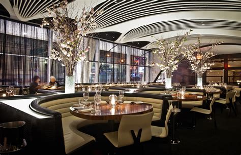 STK Midtown New York | Members receive 10% off final bill and receive a complimentary round of 