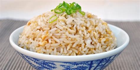 Resep nasi goreng lezat nan sederhana ini adalah ide bagus buat kamu yang belum sempat belanja bahan bulanan. Resep Cara membuat nasi goreng sederhana, anti-gagal ...