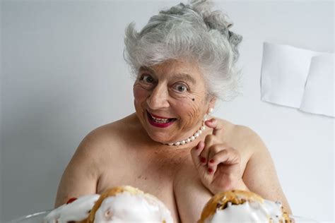 Harry Potter Star Miriam Margolyes Poses Nude For British Vogues Pride Issue