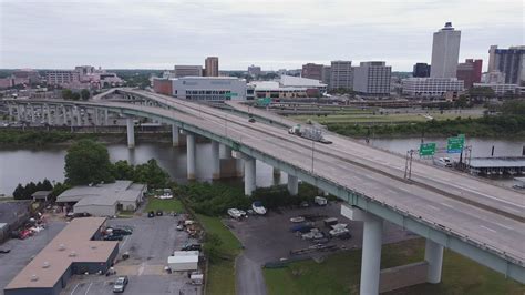 I 40 Bridge In Memphis Over The Mississippi Closed Indefinitely