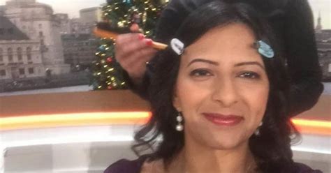 Gmbs Ranvir Singh Sets Pulses Racing In Plunging Dress Cleavage Deeper By The Minute Daily