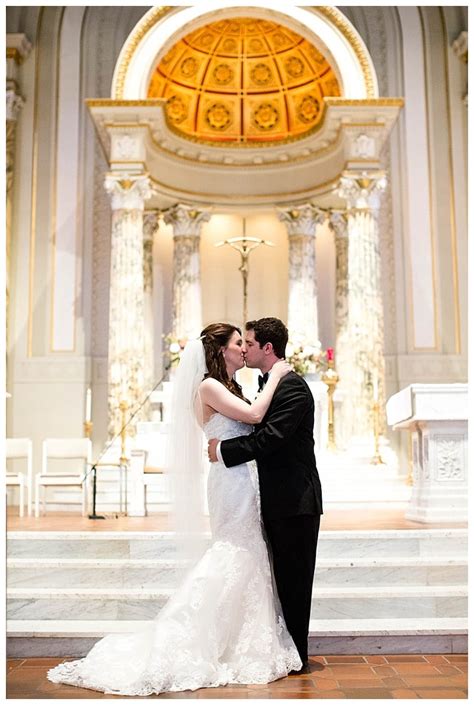 They even offer lists of vendors in the area to help you choose the perfect compliments to your dream design. Champaign Country Club Wedding, Salvo & Betsy, Central IL