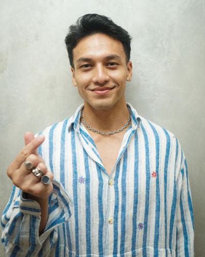 Agama Jefri Nichol Lengkap Biodata Asal Orang Mana Ig Instagram Adik