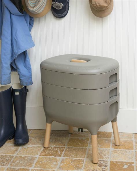 7 Compact And Good Looking Indoor Composting Bins For Your Kitchen Worm