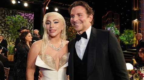 Lady Gaga Y Bradley Cooper Se Reencuentran En Los Sag Awards 2022 Glamour