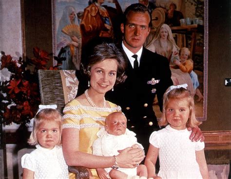 El príncipe felipe murió tras haberse convertido en el consorte monárquico más longevo de la corona británica, con más de 70 años junto a la reina isabel ii. 45 años, 45 imágenes de la vida del Príncipe de Asturias