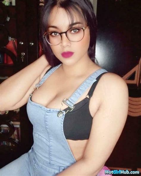 Sexy Indian Big Tits Girls 14 Photos