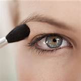 Pictures of How Do You Apply Eye Makeup