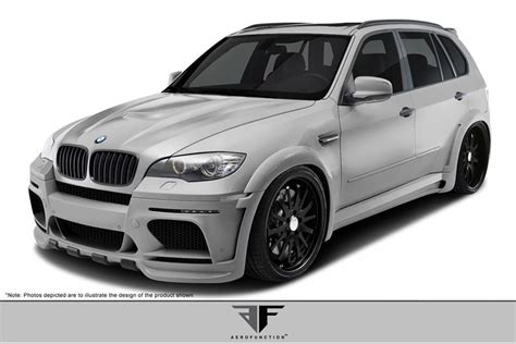 There aren't too many posts here with the e70 lci aero kits. 2012 BMW X5 Body Kits | Ground Effects - Rvinyl.com