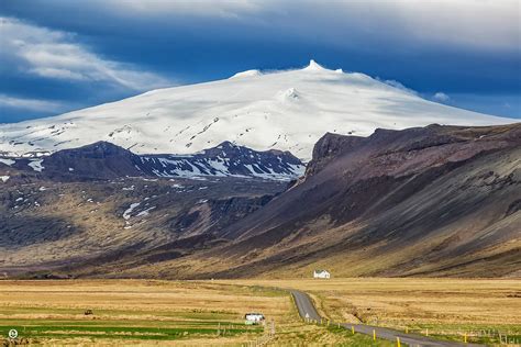 Why is iceland so volcanic? Snæfellsjökull. Volcano under glacier - Iceland 2019 on ...