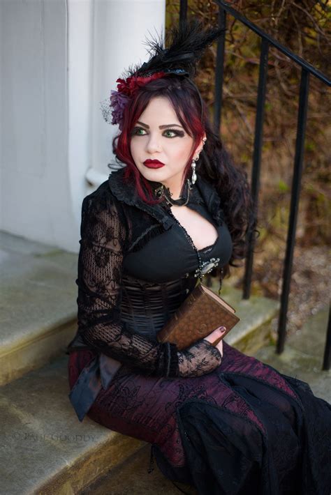 Amznto2fo6dqy Gothic Outfits Gothic Fashion Hot Goth Girls