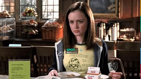 Reading Is Sexy T Shirt In Yellow Worn By Rory Gilmore Alexis Bledel In Gilmore Girls TV