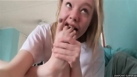 Blonde Sucks Her Own Toes Eporner