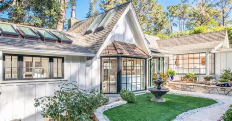Charming 1920s Green Gables Cottage In Carmel Ca Sells For 16m
