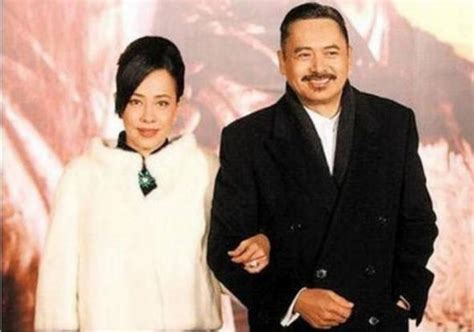 First, he dated actress candice yu in 1983. Chow Yun Fat's Singaporean wife recalls death of their ...