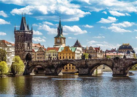 1357 karlem iv., dokončen byl r. Ravensburger puzzle Praha: Pohled na Karlův most 1000 ...