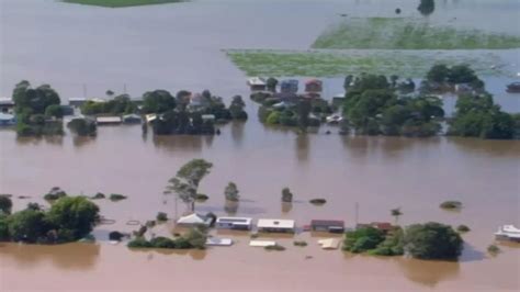Thousands Evacuated From Australia Floods Devastation International