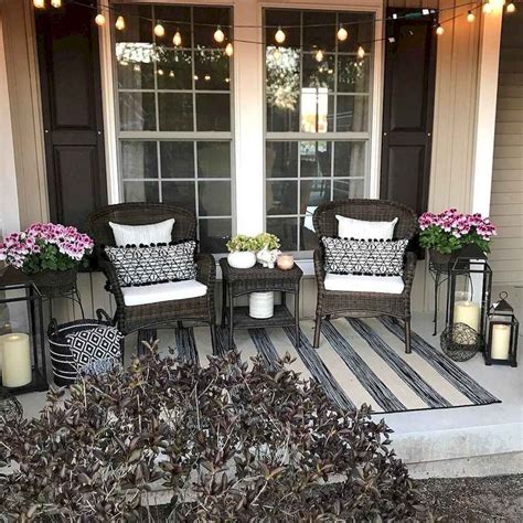 42 Rustic Farmhouse Front Porch Decorating Ideas In 2020