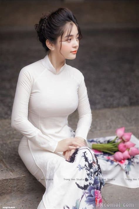 Gái xinh mặc áo dài trắng tinh đẹp duyên dáng của nữ sinh năm Thoitrangviet