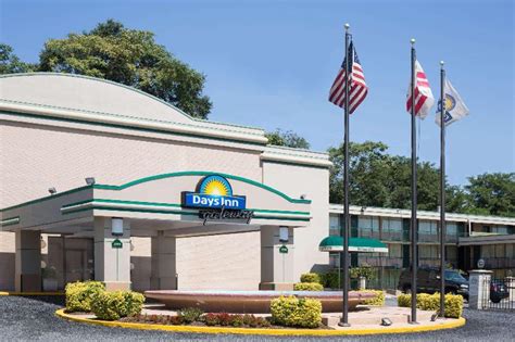 Superb 330 hotels.com guest reviews. Days Inn by Wyndham Washington DC/Gateway en Washington D ...