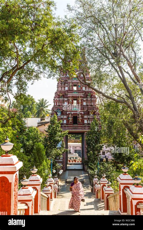 Malleswaram Hindu Temple Hi Res Stock Photography And Images Alamy