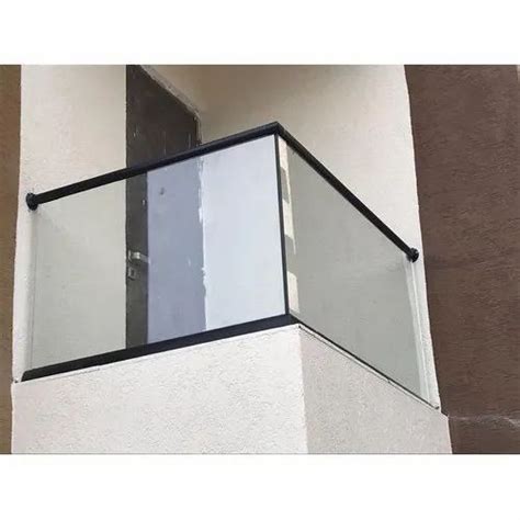 Toughened Glass Aluminium Balcony Railing At Best Price In Rajkot Id