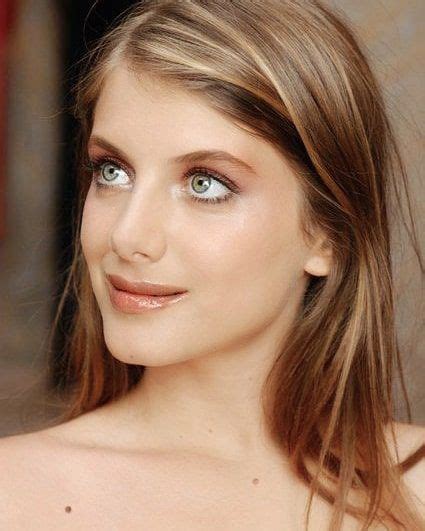 Melanie Star Francaise French Beauty French Actress Parisian Chic Cute Girl Face Sophie