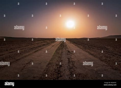 Saudi Arabia Desert Hi Res Stock Photography And Images Alamy