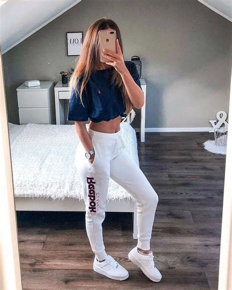 21 cute sporty outfits for school you must try 25 housemoes sportoutfits fashion