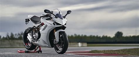 The Lines Start Rolling For The 2021 Ducati Supersport 950 Autoevolution
