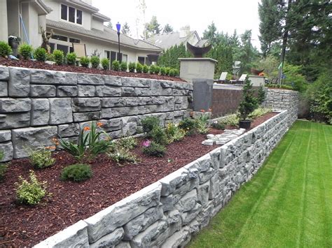 How To Build A Dry Stack Stone Retaining Wall The Right