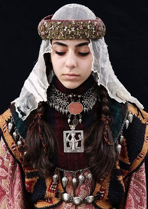 Armenian Woman Идеи костюмов Этническая одежда Одежда в стиле фэнтези