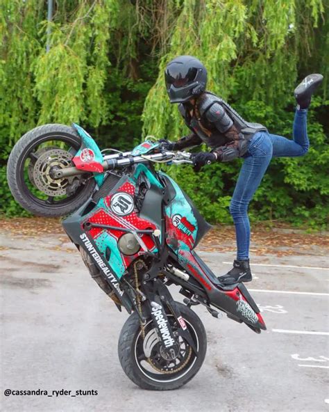 Motorcycle Stunt Riding What Is It Chicks And Machines