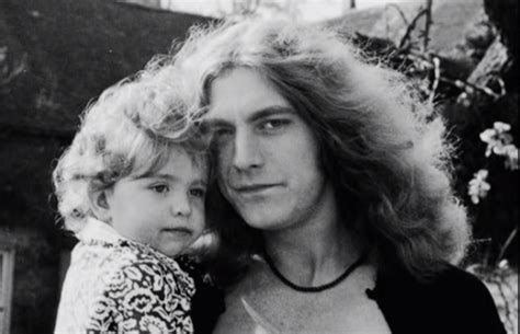 Historias De Rock La Tragedia Familiar De Robert Plant