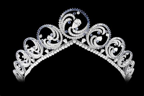 Fit For A Queen Why Diamond Tiaras Are Still A Girls Best Friend Wsj