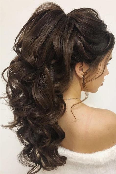 These pin up hairstyles are the perfect simple hairstyles for long hair and vintage glamour. Essential Guide to Wedding Hairstyles For Long Hair | Hair ...