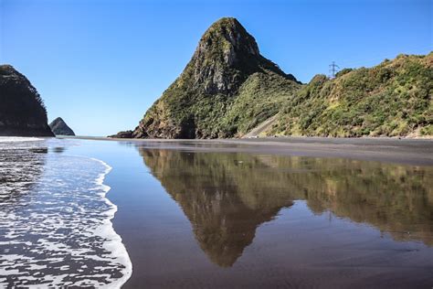 25 Beautiful New Zealand Beaches On The North And South Island