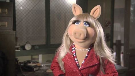 Muppets Most Wanted Miss Piggy On Set Movie Interview