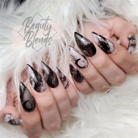 51 Trendy Witch Nail Art Designs For Halloween Page 11 Tiger Feng