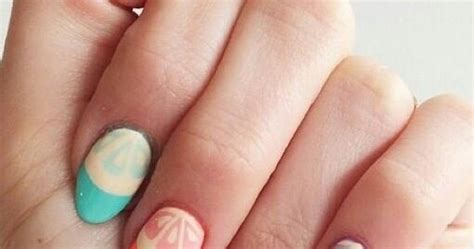 Fαshiση Gαlαxy 98 Colourfull nude fruit nail art