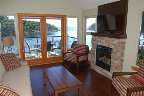 This is a campground located in gulf islands national park. Gulf Islands Accommodation - Where to Stay on Salt Spring ...