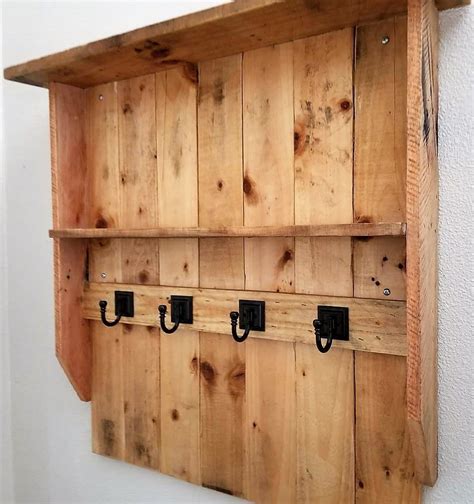 Pallet Coat Hanger Idea Smallwoodprojects Outdoor Pallet Projects