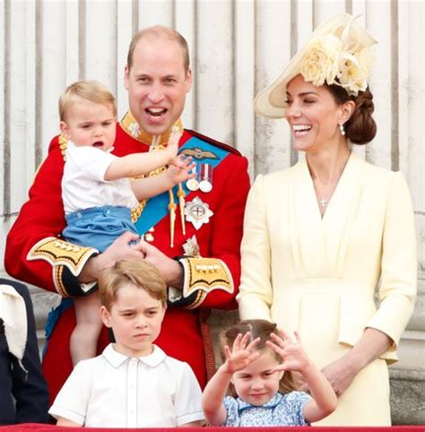 Today kensington palace released the cambridge family's 2020 christmas card. Prince William & Kate Middleton's Cambridge Family Christmas Card 2019 Leaked Online