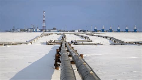 Bne Intellinews Russias Oil And Gas Reserves Will Last For Another