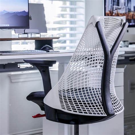 Herman Miller Sayl Office Chair Review Amazing And Comfortable