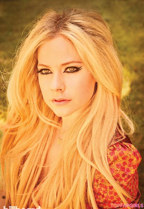 Avril Lavigne Nude Onlyfans Leaked Photo 211 Topfapgirls