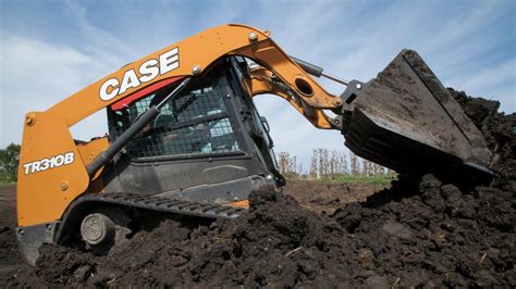 Case Introduces 13 B Series Compact Track Loaders And Skid Steers At